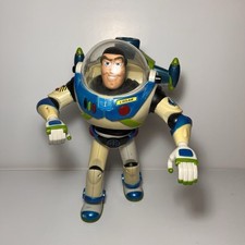 2003 disney pixar d'occasion  Expédié en Belgium