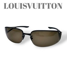Óculos de sol Louis Vuitton óculos Vuitton copo cinza escuro com estojo aviador da comprar usado  Enviando para Brazil
