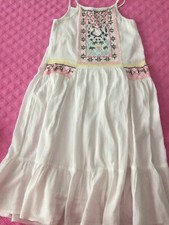 Robe blanche broderies d'occasion  Hyères