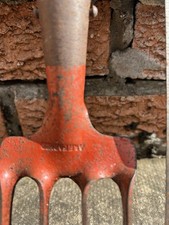 Vintage garden hand for sale Vintage garden hand for sale  SHREWSBURY