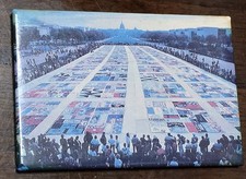 Usado, Ímã de geladeira armário 3" The AIDS Memorial Quilt Event 10-11-87 Washington DC  comprar usado Usado, Ímã de geladeira armário 3" The AIDS Memorial Quilt Event 10-11-87 Washington DC  comprar usado  Enviando para Brazil