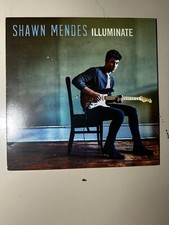Illuminate by Mendes, Shawn (Record, 2016) comprar usado  Enviando para Brazil