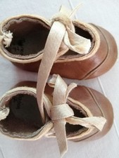 Chaussures poupées anciennes d'occasion  La Baule-Escoublac
