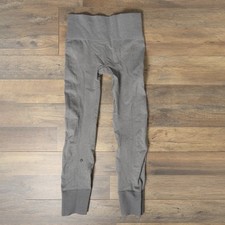 Leggings para mujer Lululemon 25 gris claro acanalados cintura alta segunda mano  Embacar hacia Mexico