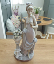 Vintage figurine titled for sale  BARNSLEY