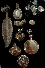 Beautiful pendants vintage for sale  Lincoln