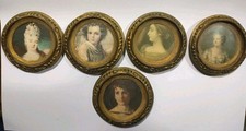 Set miniature ritratti usato  Parma