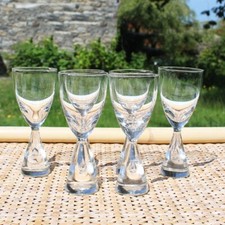 Set petits verres d'occasion  Cerisy-la-Salle