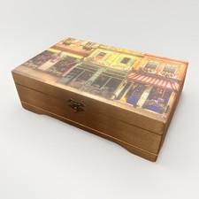 Caixa de armazenamento decorativa de madeira com tampa com design de edifícios de estilo europeu comprar usado Caixa de armazenamento decorativa de madeira com tampa com design de edifícios de estilo europeu comprar usado  Enviando para Brazil