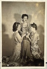 Three women strange for sale  Carlsbad