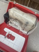 Máquina de costura eletrônica Bernina 830 Record com estojo, mesa, pedal, usado comprar usado  Enviando para Brazil