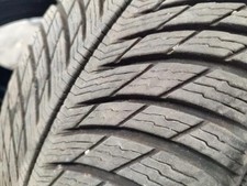 Pneu 235 r19 d'occasion  Tournus