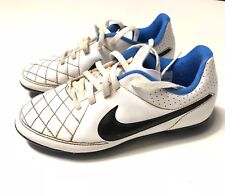 Chaussures foot nike d'occasion  Saint-Chamas