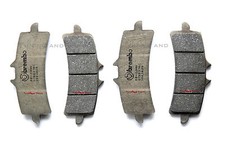 Pasticche anteriori brembo usato  Salerno