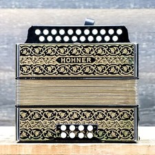 Hohner vienna model d'occasion  Expédié en Belgium