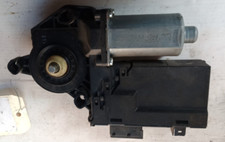 Moteur leve vitre d'occasion  Les Abrets