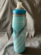 Usado, Nova garrafa de água isolada 25 oz azul água/branco Camelbak bicicleta nova sem etiquetas comprar usado  Enviando para Brazil
