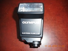 Olympus electronic flash usato  Como
