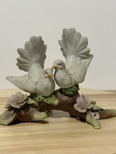 Coppia colombe porcellana usato  Verrua Po