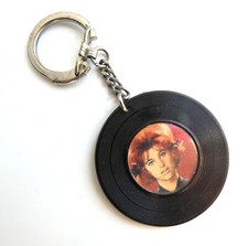 Ancien porte clé d'occasion  Jœuf