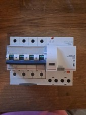 Legrand 411211 disjoncteur d'occasion  France