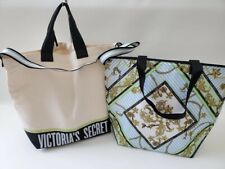 Victoria secret insulated d'occasion  Expédié en France