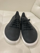 CROCS Masculino Tamanho 13 Conforto Icônico "CITILANE ROKA COURT SNEAKER" Preto com Cadarço comprar usado CROCS Masculino Tamanho 13 Conforto Icônico "CITILANE ROKA COURT SNEAKER" Preto com Cadarço comprar usado  Enviando para Brazil
