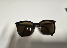 Lunettes soleil femme d'occasion Lunettes soleil femme d'occasion  Saint-Nazaire