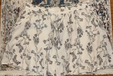 Old navy skirt for sale  Erie