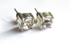 Boucles oreille percée d'occasion  Châtellerault