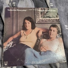 Maggie & Terre Roche  Seductive Reasoning 1975 Columbia 1st Cover RARE comprar usado Maggie & Terre Roche  Seductive Reasoning 1975 Columbia 1st Cover RARE comprar usado  Enviando para Brazil