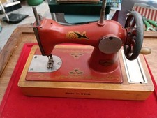Macchina cucire giocattolo usato  Calenzano
