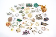 brooch for sale brooch for sale LEEDS