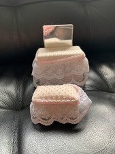 Penteadeira vintage DollHouse com banco e espelho comprar usado  Enviando para Brazil