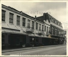 1962 Press Photo Greater Zoghby Store e outras lojas na Dauphin Street em celular, usado comprar usado  Enviando para Brazil