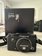 Olympus pen nera usato  Torino