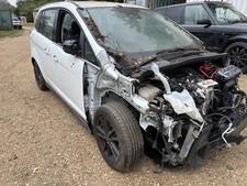 Breaking 2016 ford for sale  ROMSEY