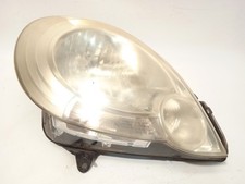 260106220r right headlight d'occasion  Expédié en Belgium
