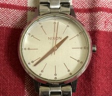 Women nixon movin for sale  Clearwater