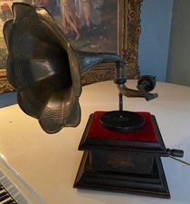 Victrola 90 gramaphone for sale  Silver Spring