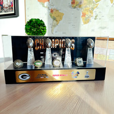 Green Bay Packers Super Bowl Championship 4 troféus e 4 anéis com vitrine comprar usado  Enviando para Brazil