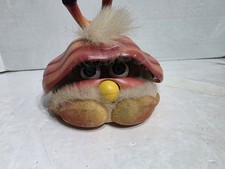 Shelby Furby Interactive Clam 2001 Tiger Electronics Hasbro Raro Funcionamento comprar usado Shelby Furby Interactive Clam 2001 Tiger Electronics Hasbro Raro Funcionamento comprar usado  Enviando para Brazil