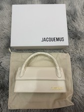 Bag jacquemus chiquito usato  Ortona