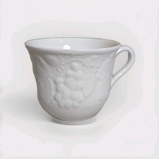 Wedgwood strawberry vine for sale  WALTON-ON-THAMES