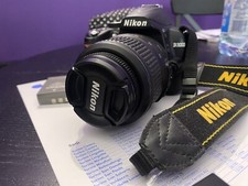 Nikon d3000 corpo usato  Torino