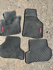 05-10 Mk5 VW JETTA GLI TAPETES DE BORRACHA PARA TODAS AS CONDIÇÕES CLIMÁTICAS Conjunto Completo de Favo de Mel Esporte comprar usado  Enviando para Brazil