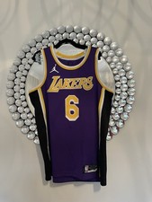 Los angeles lakers for sale  EGREMONT