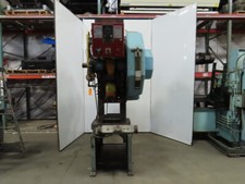 Federal model ton for sale  Millersburg