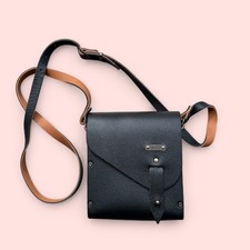 Bolsa tiracolo MUD feita à mão couro preto forro de cortiça fabricação sob design comprar usado  Enviando para Brazil