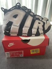 Scarpe ginnastica donna usato  Scapoli